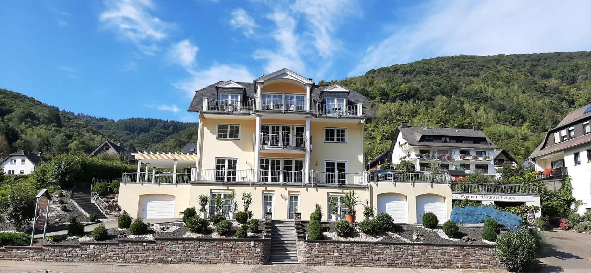 Residenz Moselstausee Sankt Aldegund Esterno foto