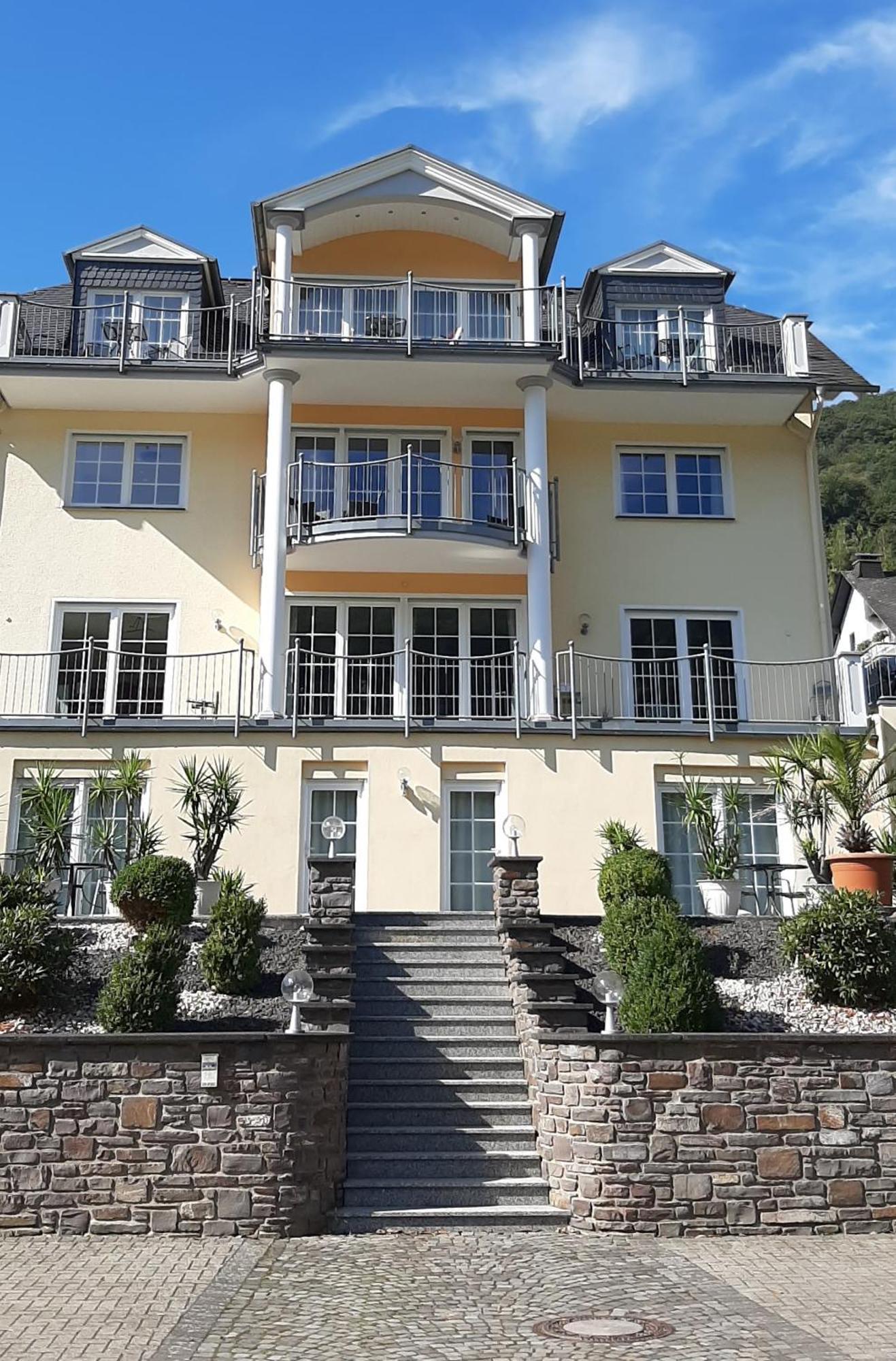 Residenz Moselstausee Sankt Aldegund Esterno foto