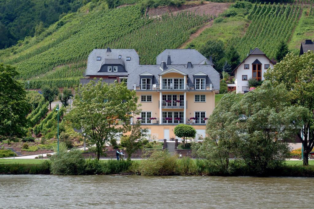 Residenz Moselstausee Sankt Aldegund Esterno foto